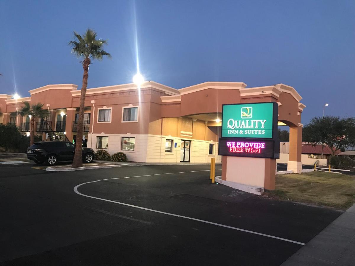 Quality Inn & Suites Near Downtown Mesa Eksteriør bilde