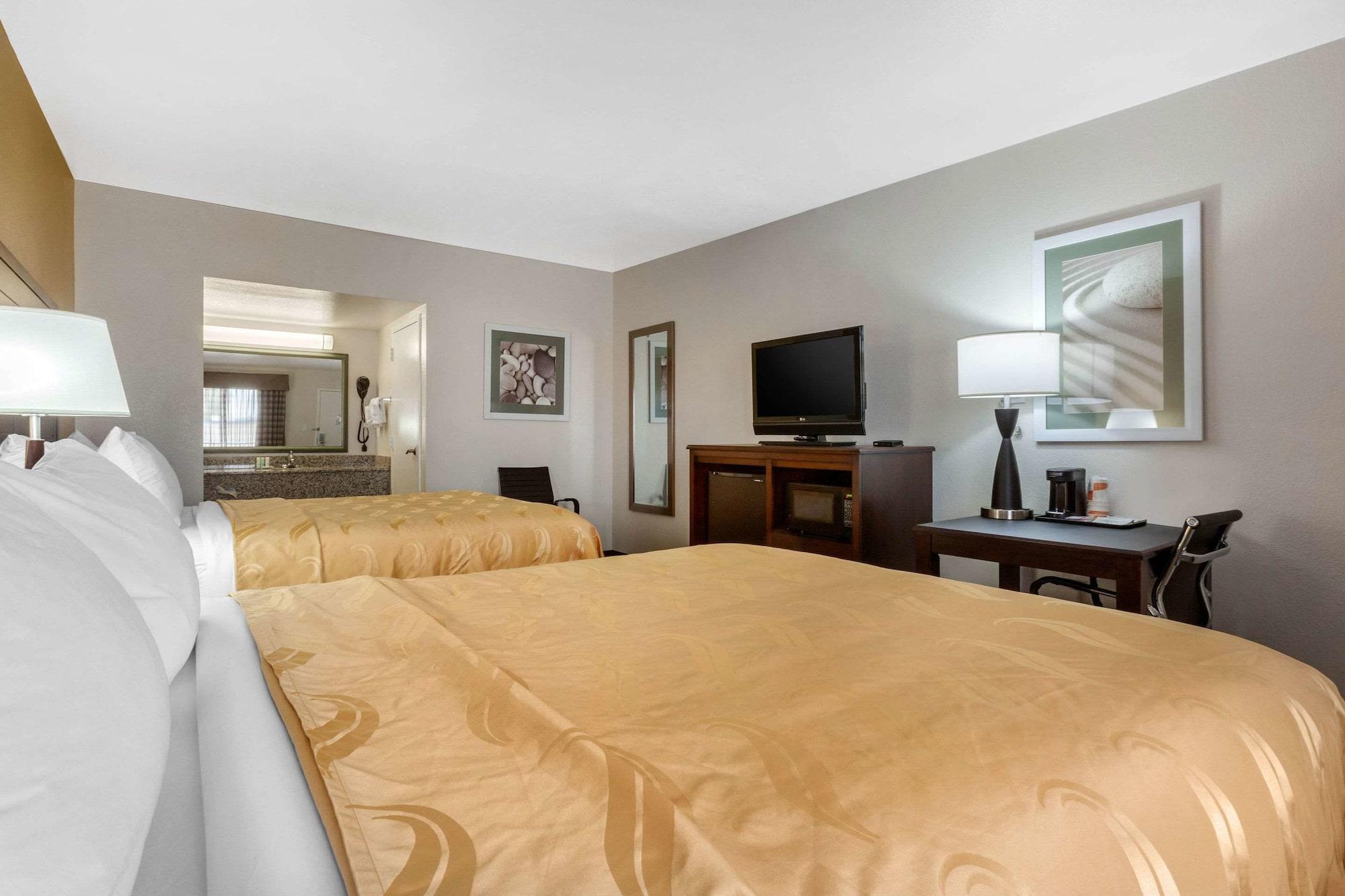 Quality Inn & Suites Near Downtown Mesa Eksteriør bilde