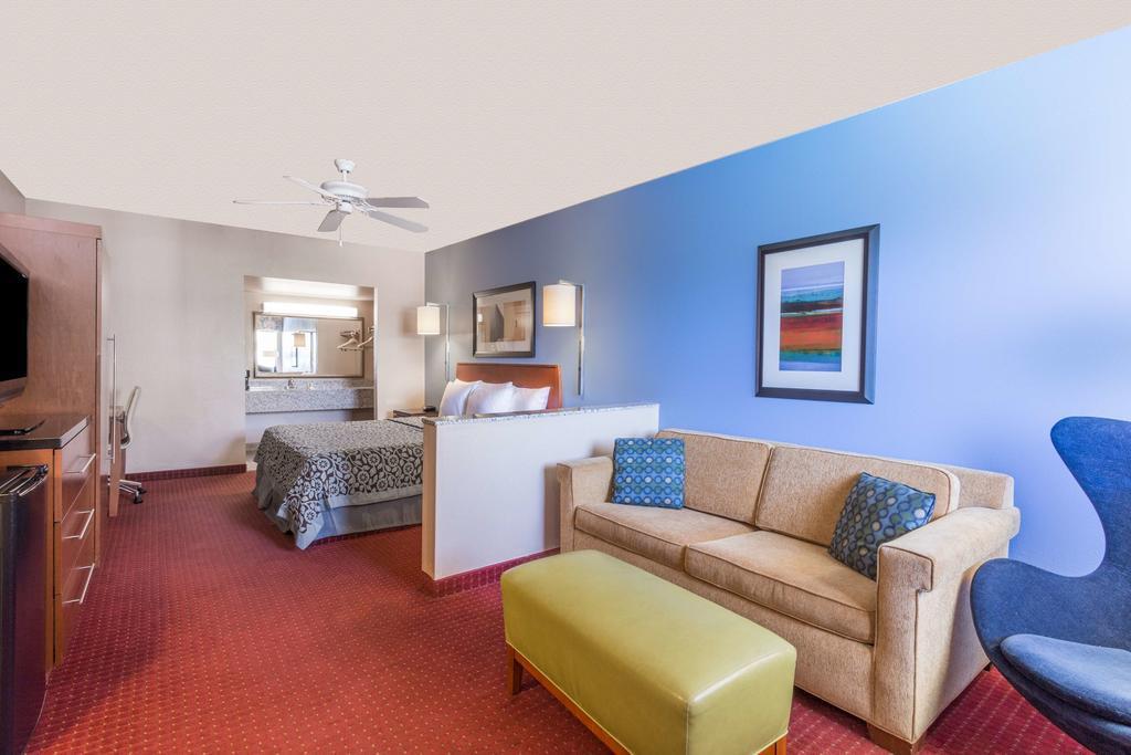 Quality Inn & Suites Near Downtown Mesa Eksteriør bilde