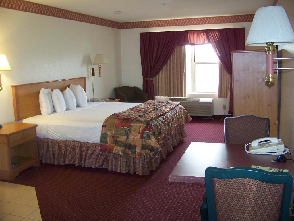 Quality Inn & Suites Near Downtown Mesa Eksteriør bilde