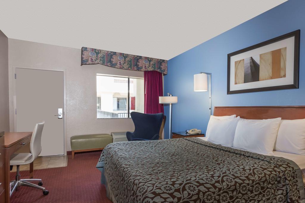 Quality Inn & Suites Near Downtown Mesa Eksteriør bilde